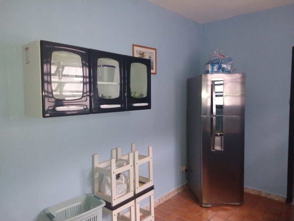 cASA COM 03 DORMITÓRIOS NO BAI